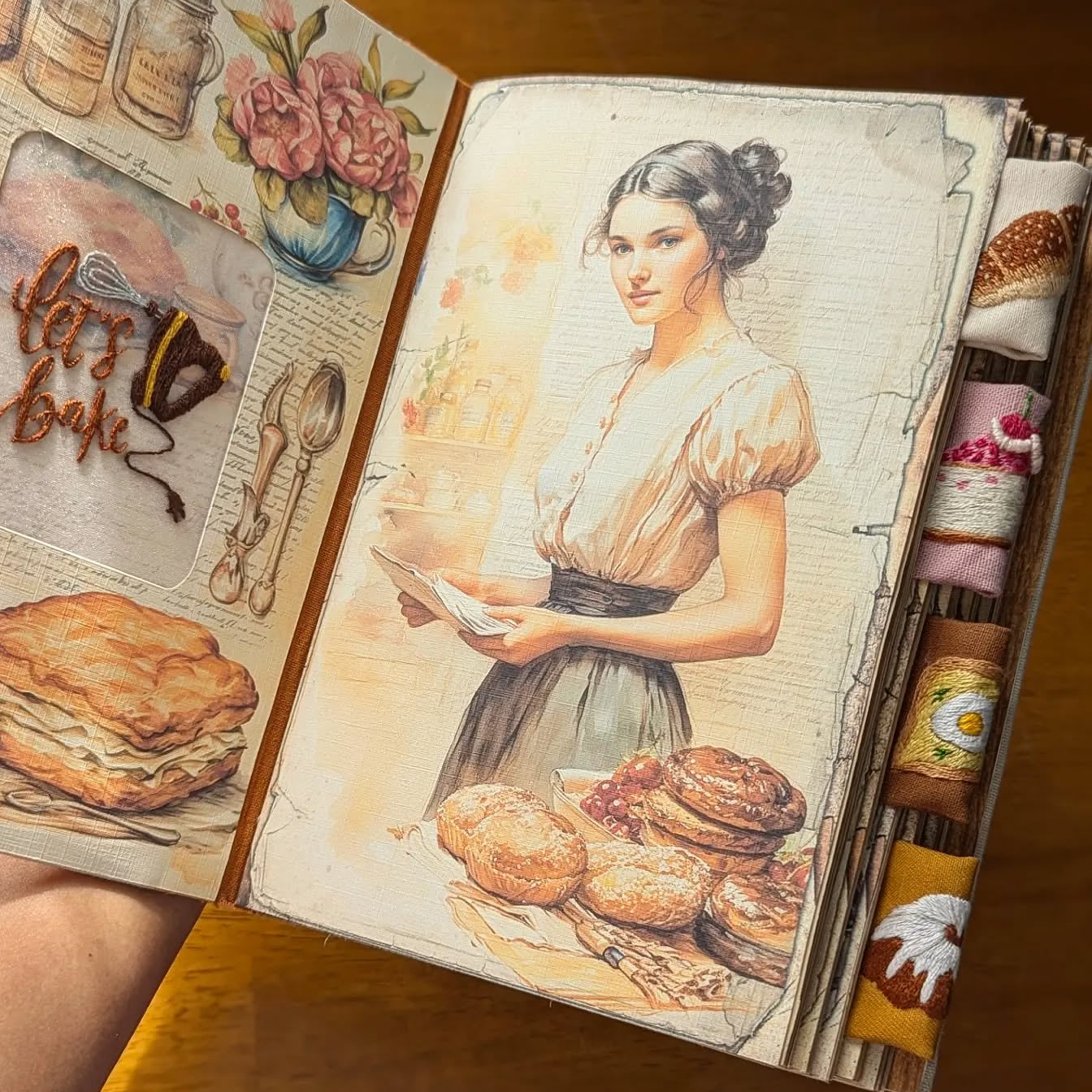 Kochbuch aus Handarbeit – Spritzwasserfeste Seiten & Gestickter Einband