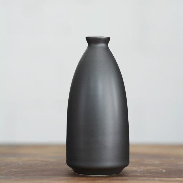 Moderne geometrische Vase aus Keramik