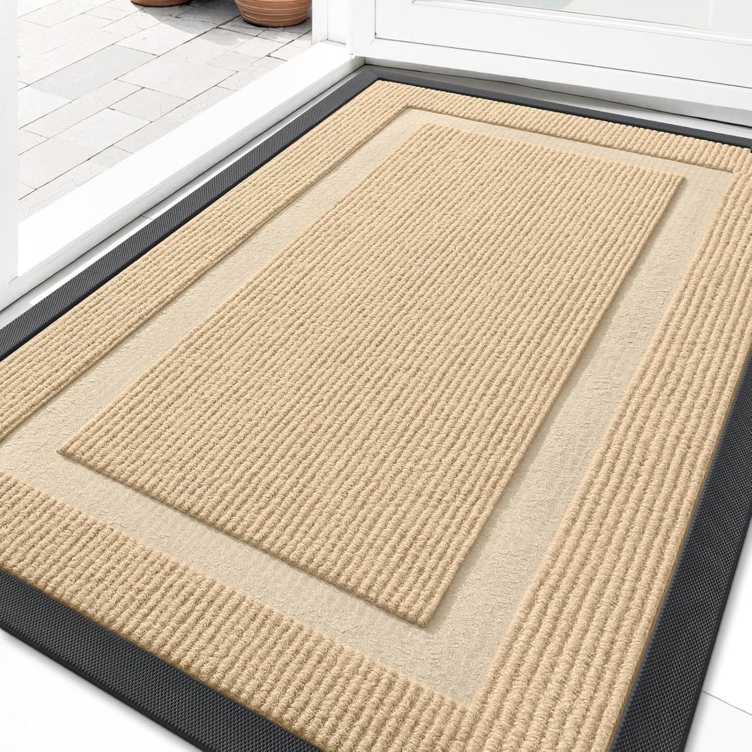 Dirt-resistant and safe entrance mat for your home