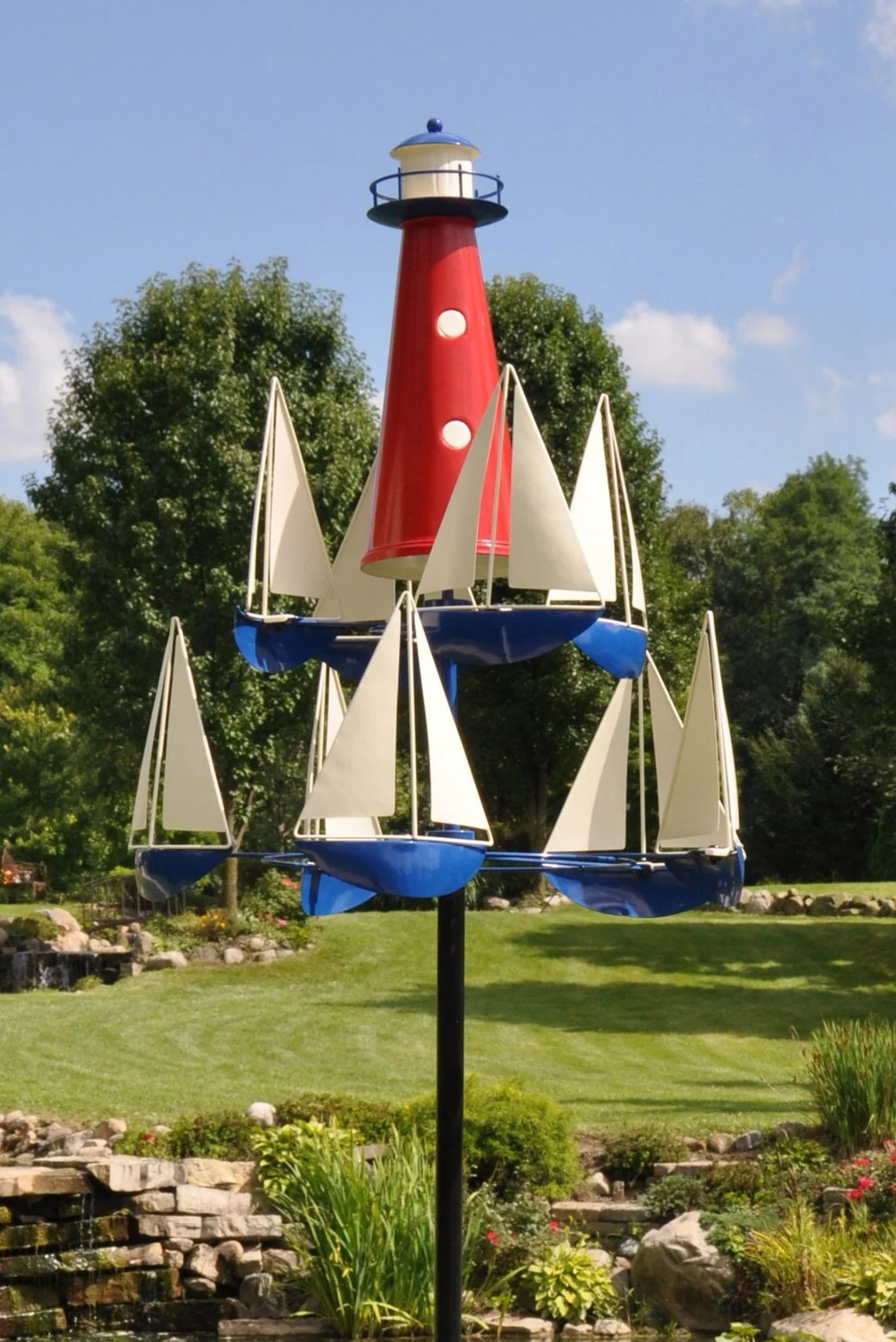 Luftige Kunst: Windspiel für Garten und Terrasse