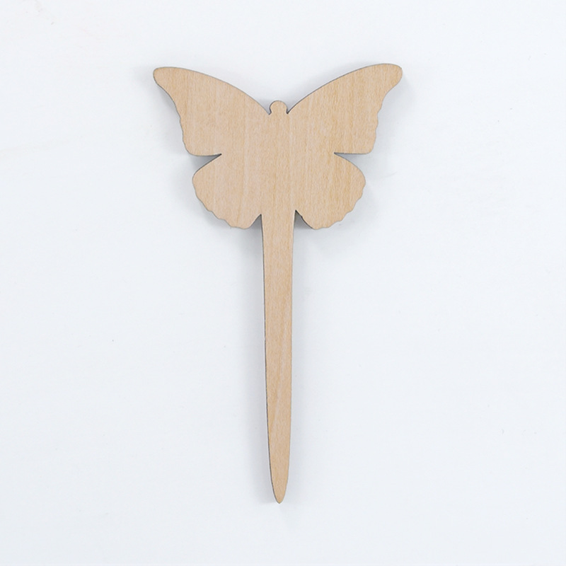 Plant care made easy with flexible wooden markers