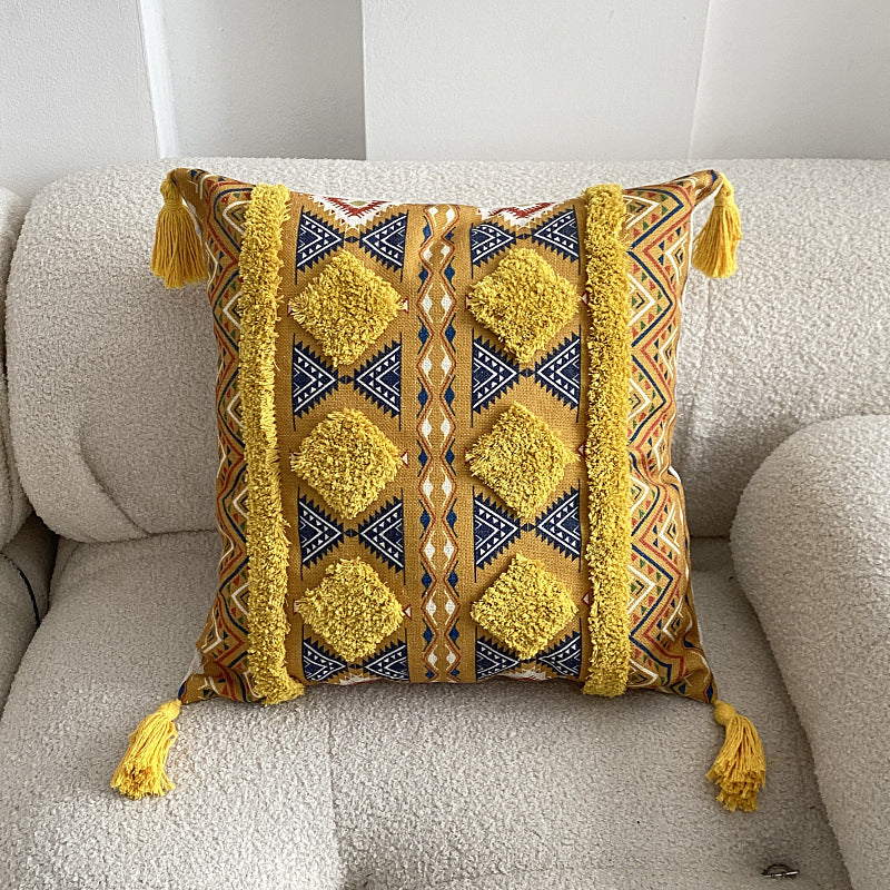 Boho-inspirierter Wurfkissenbezug mit Quasten