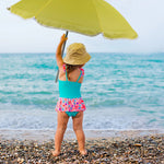 Foldable children's beach chair with integrated sunshade