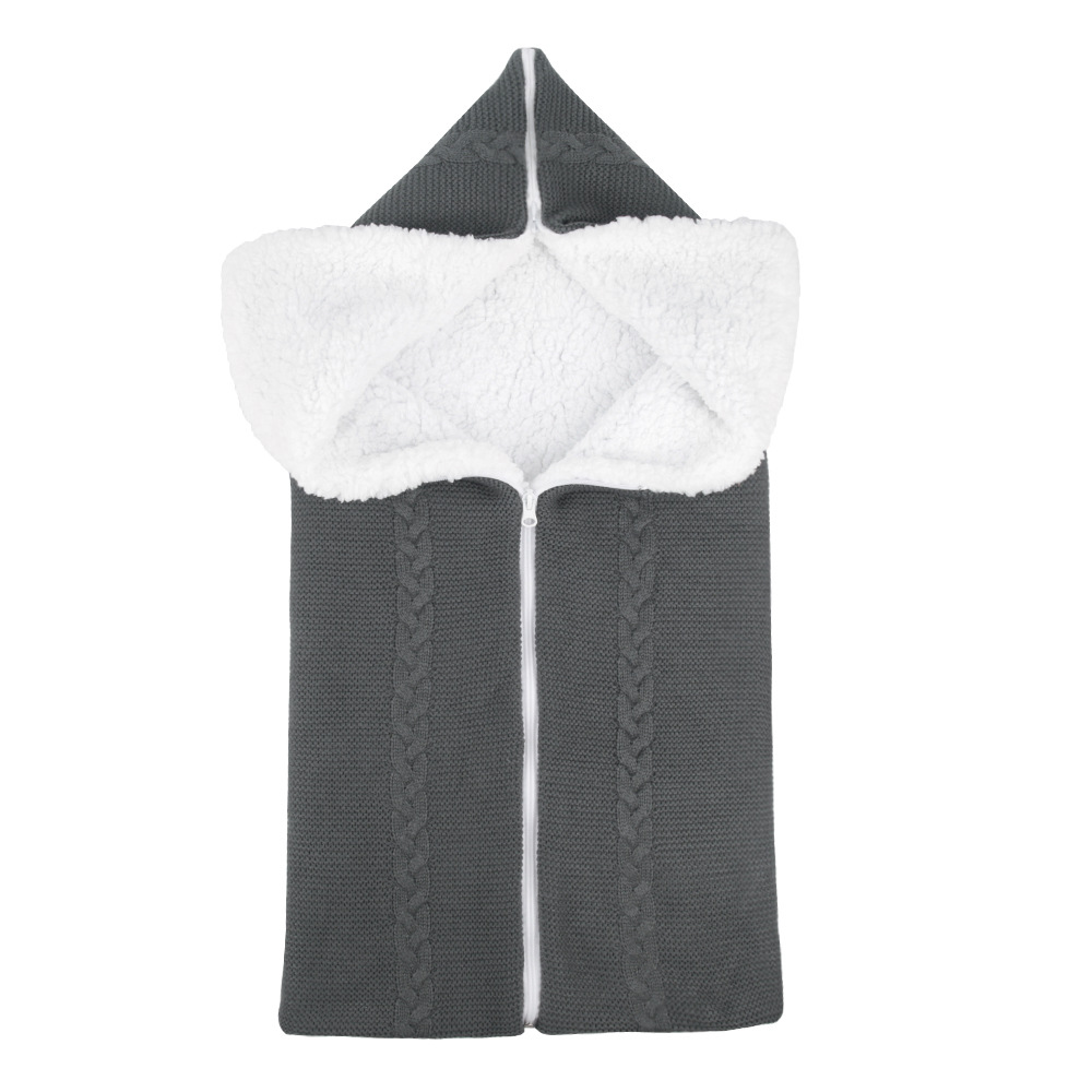 Schlafsack für Babys mit Kapuze – Kuscheliger Strickschlafsack