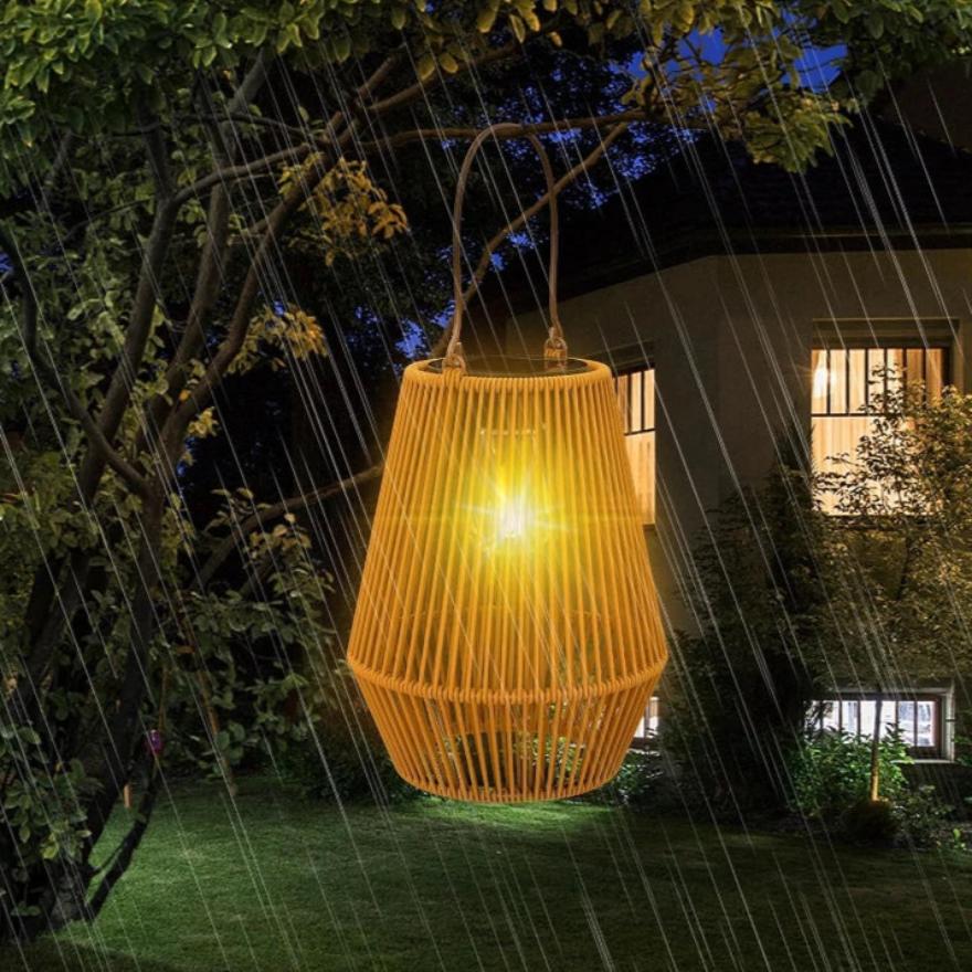 Handgefertigte Solar-Gartenleuchte mit warmem Licht