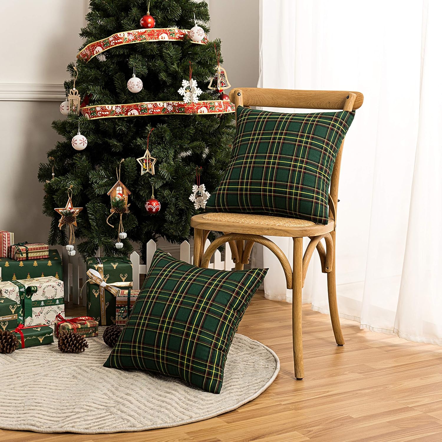 Festive Christmas Cushion Cover Set (2 Pack)