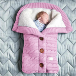 Gefütterter Babyschlafsack mit Kapuze – Weicher Strickstoff