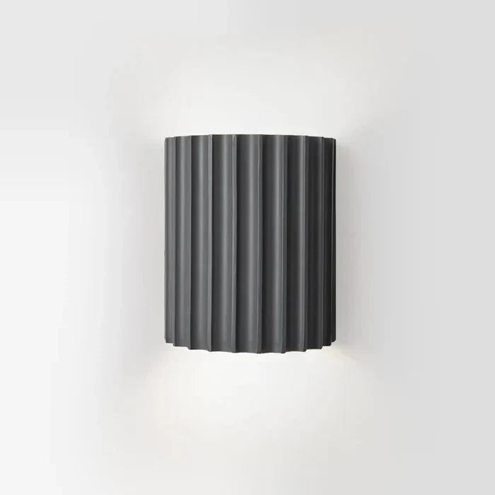 Wandlampe aus Harz mit strukturiertem Schirm – Stilvolles Design für Ihr Zuhause