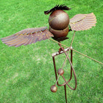 Luftige Gartenkunst: Elegante Vogel-Dekoration für Ihre Terrasse