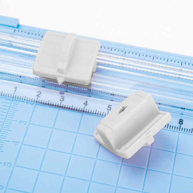 Precision Paper Trimmer – Perfect Cuts for Creative Projects