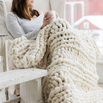 Gemütliche Strickdecke für entspannte Stunden