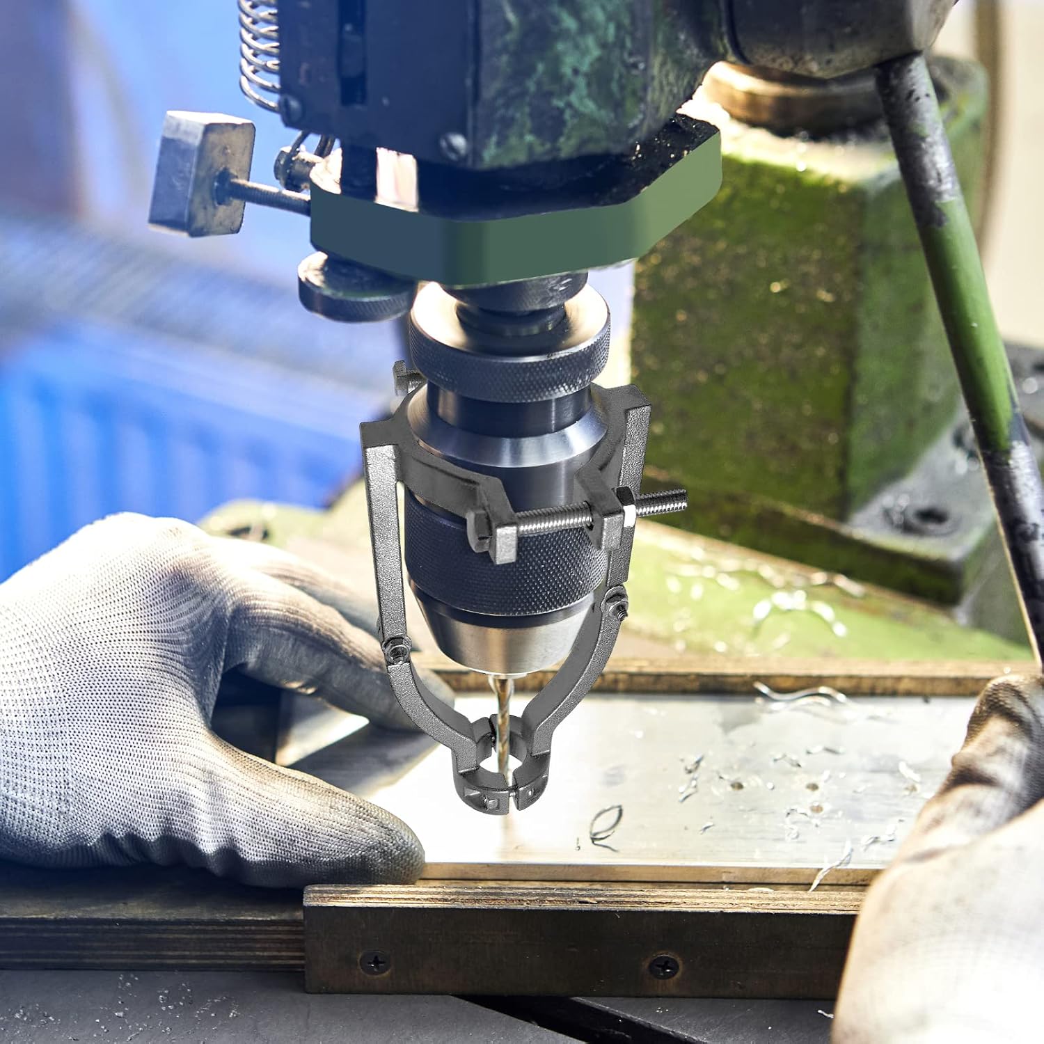 Präzisionsadapter- und Meißelset für perfekte Schwalbenschwanzlöcher | 8 Aufsätze 6–16 mm | Kompatibel mit Bohrmaschinen