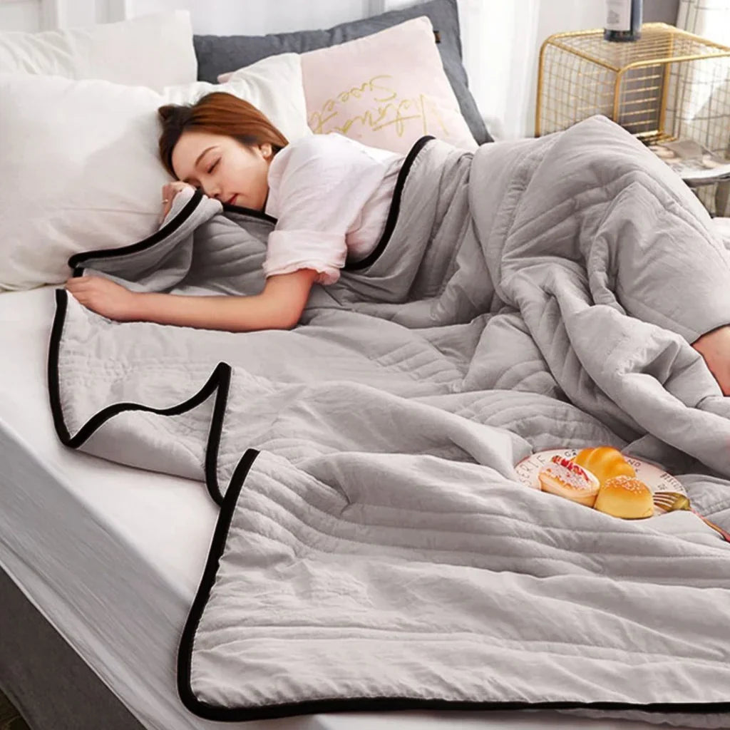 Cooling summer blanket for restful nights