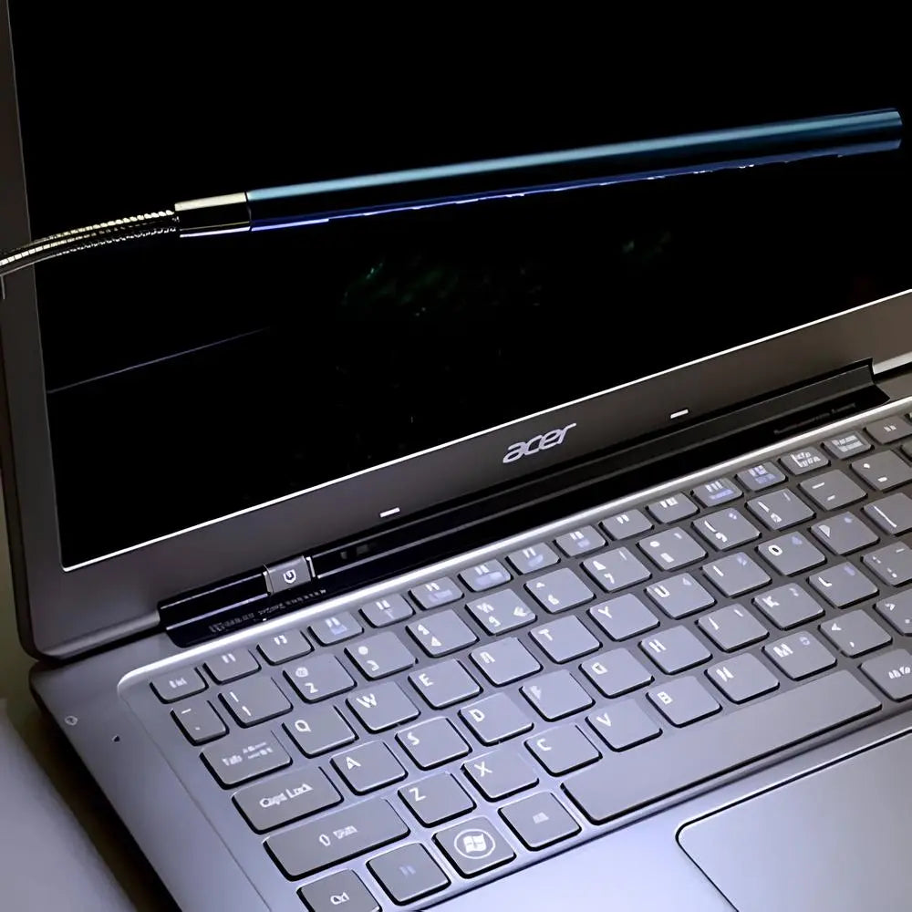 Adjustable USB LED Keyboard Light with Flexible Positioning