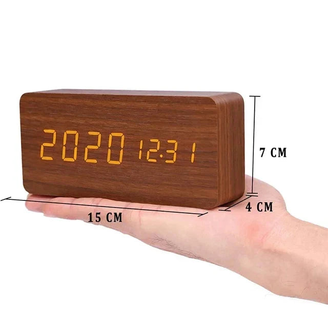 Digitaler Holzwecker – Zeitlose Holzoptik mit moderner Technologie