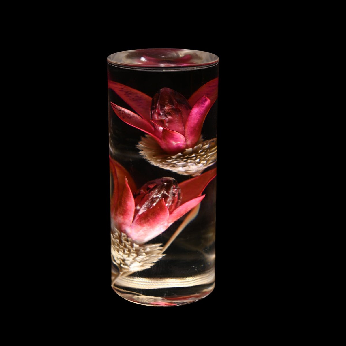 Elegant LED Table Lamp with Flower Design and Color Change