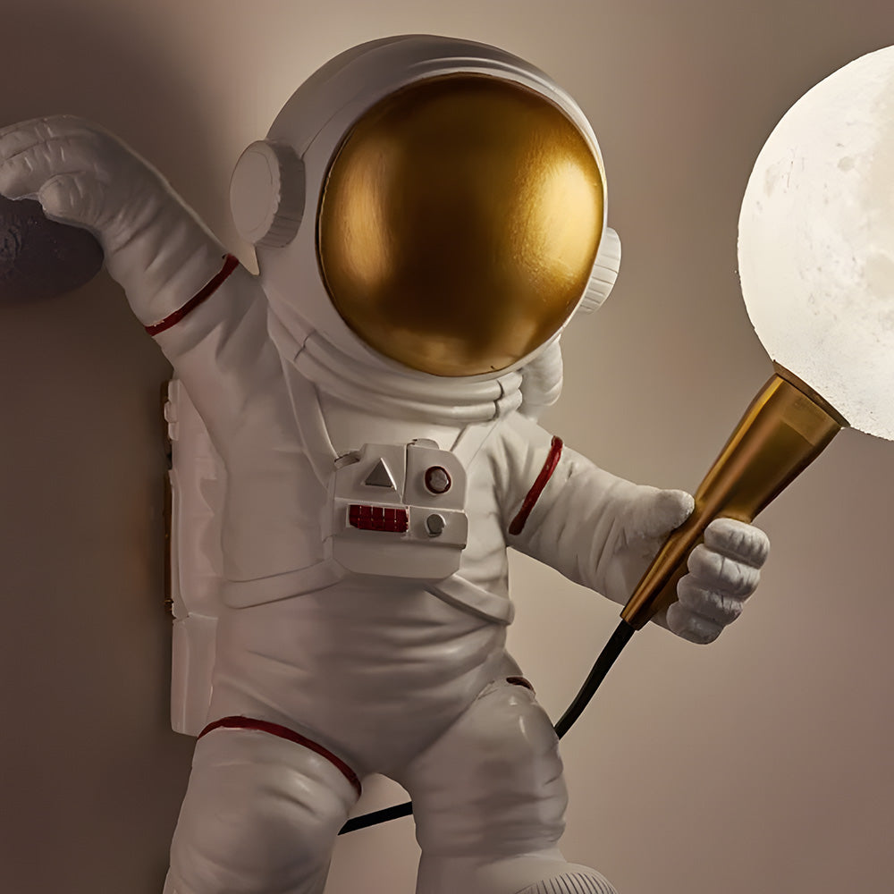 Astronauten-Wandleuchte – Kreatives Raumdesign mit Warmlicht-LED