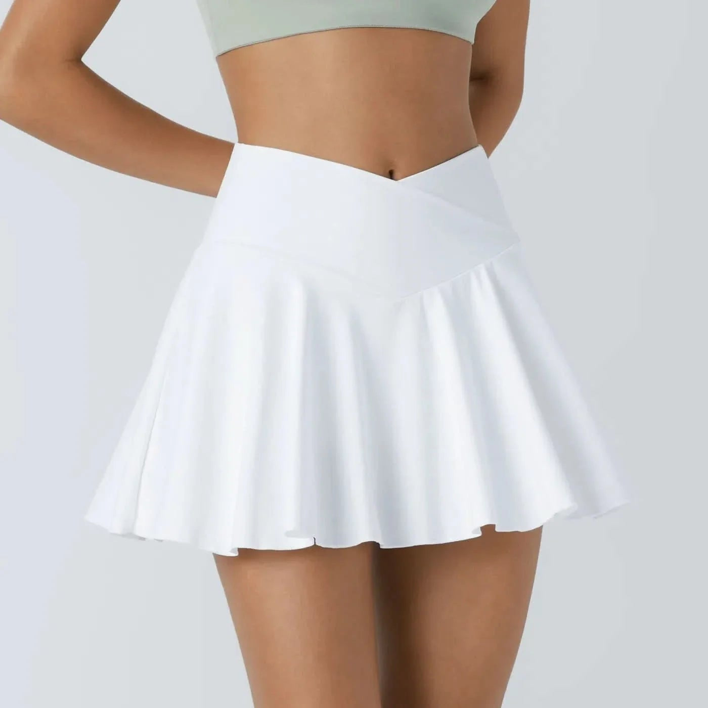 Stylish sports skirt with integrated shorts for women
