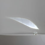 Elegante Tischlampe mit warmem Lichtambiente