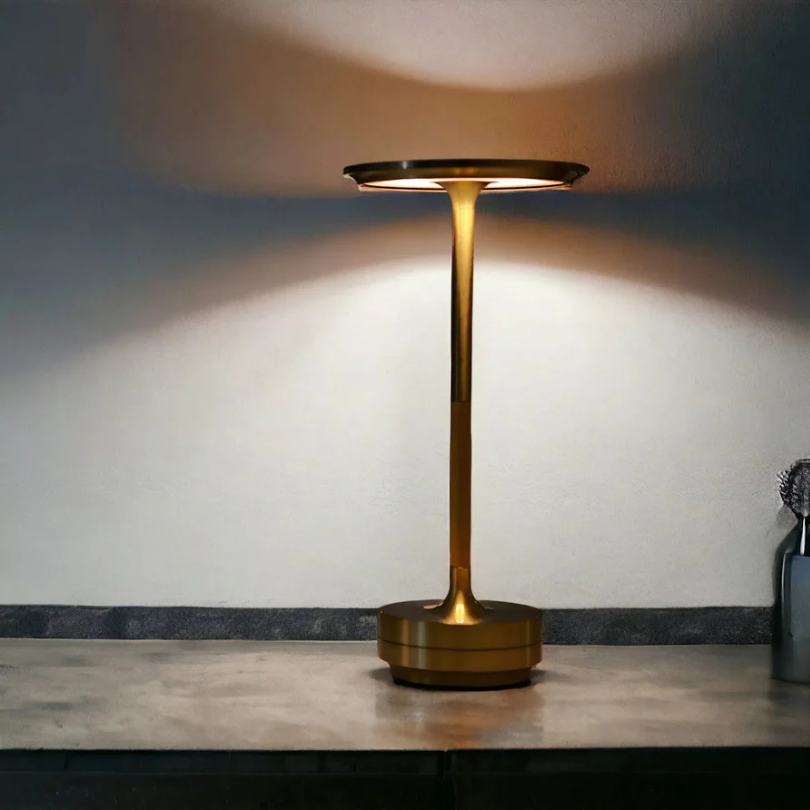 Elegante Tischleuchte für Atmosphäre – LumoVibe
