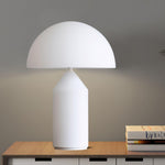 Elegante Metall-Tischlampe im geometrischen Design für jedes Zuhause