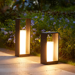 Moderne LED Außenleuchte für Garten und Terrasse