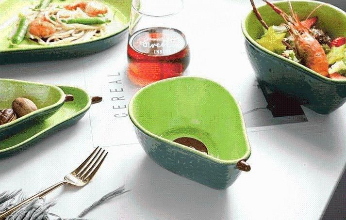 Fröhliches Avocado-Geschirrset | GrünErlebnis