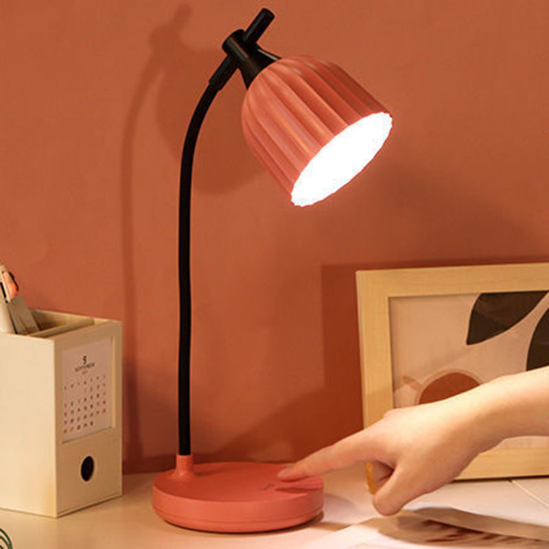 Variabel einstellbare LED Schreibtischlampe
