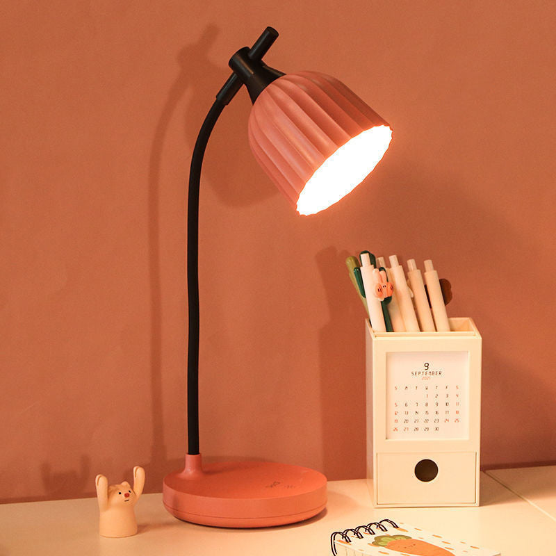 Variabel einstellbare LED Schreibtischlampe
