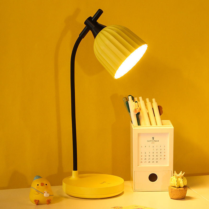 Variabel einstellbare LED Schreibtischlampe