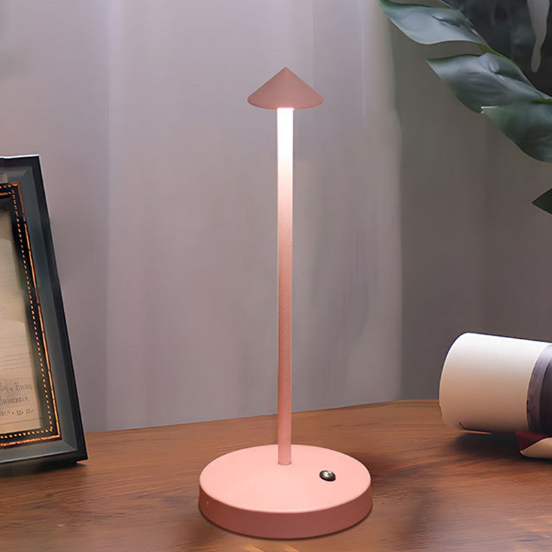 Elegante LED-Tischlampe aus Acryl und Eisen für stilvolle Räume