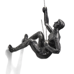 Kletterfiguren Wanddekoration – Inspirierende Wandkunst aus Resin und Eisen