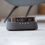Kompakter Bluetooth-Lautsprecher mit kabelloser Ladefunktion und Nachtlicht