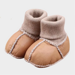 Kuschelige Lauflernschuhe für Babys im Winter