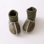 Kuschelige Lauflernschuhe für Babys im Winter