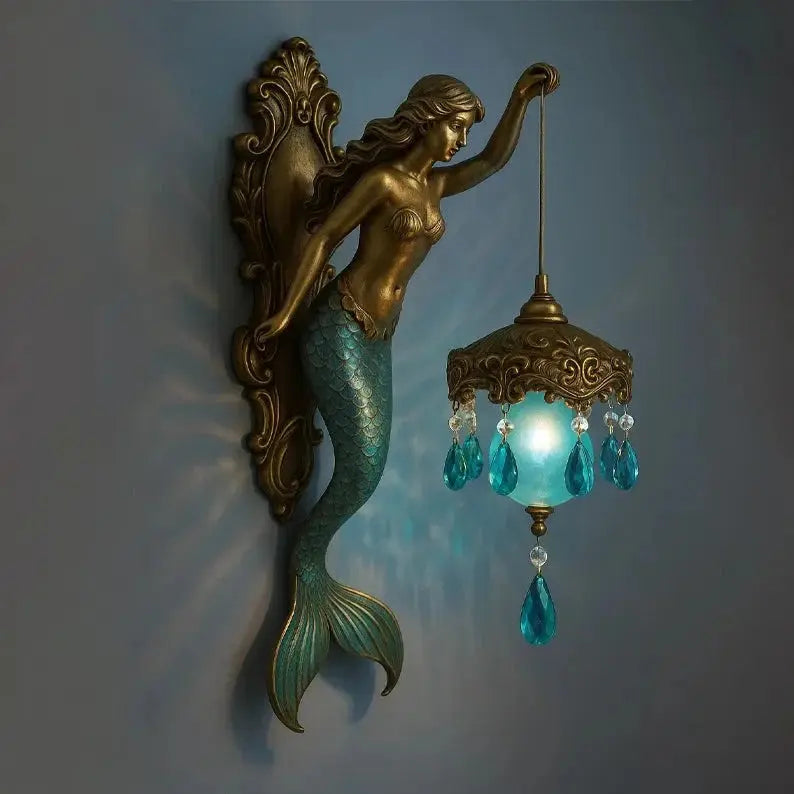 Maritime Elegance: Artistic Wall Sconce in Seashell Design