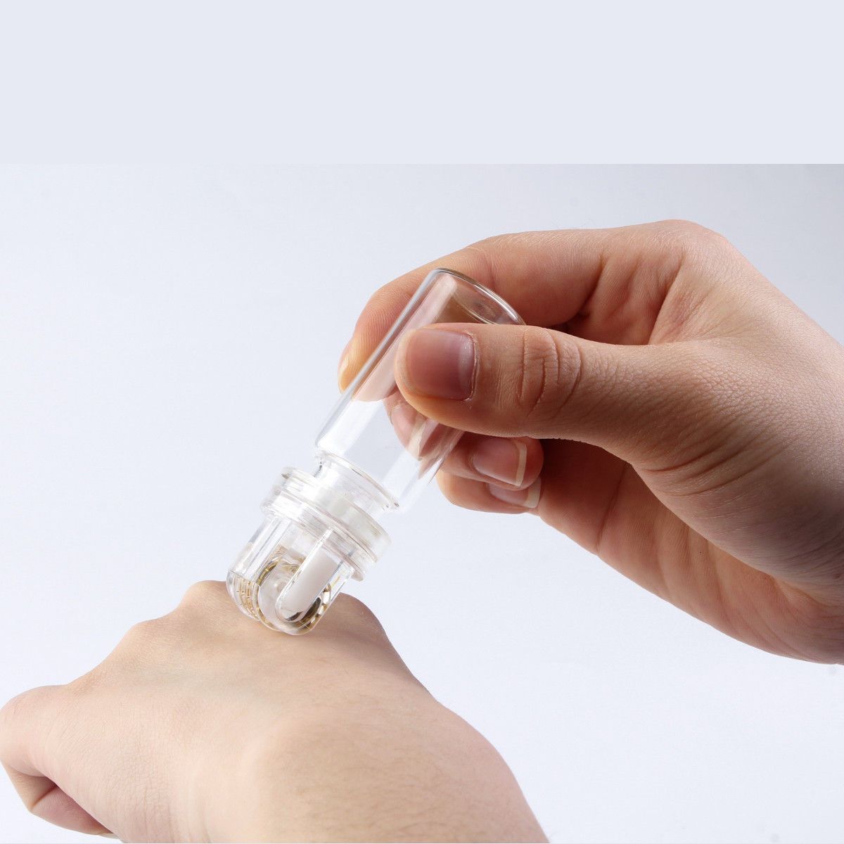 Strahlendes Hautpflege-Set für Zuhause - Micro-Infusion Therapie