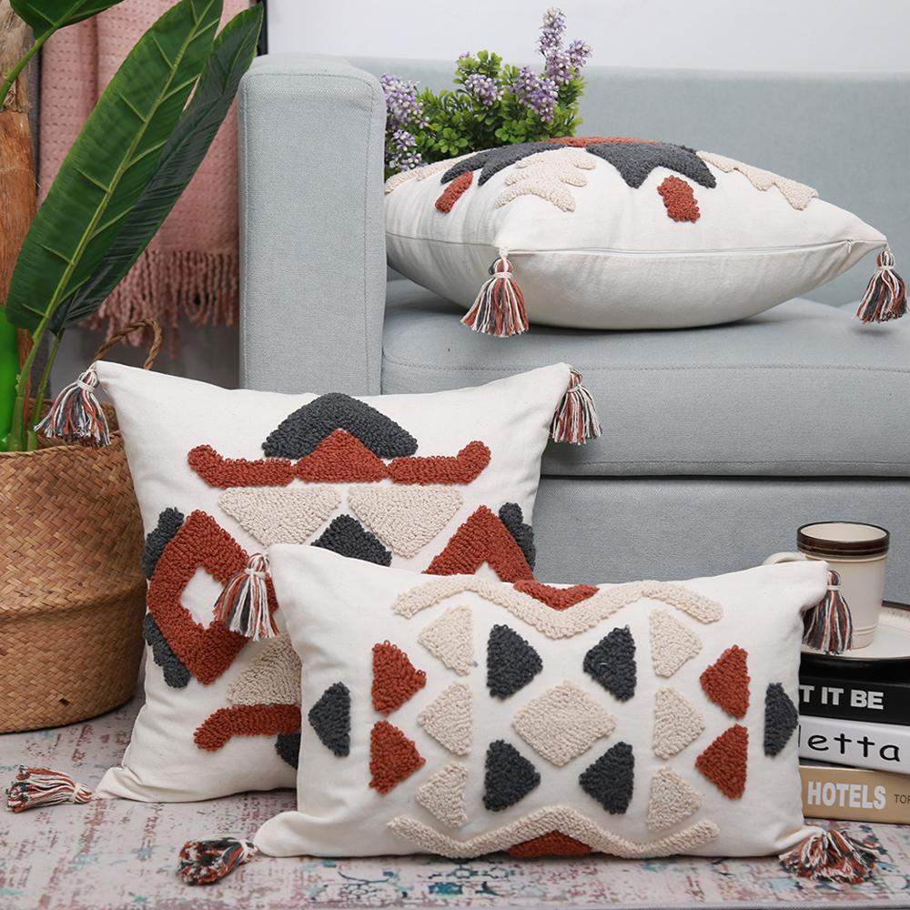 Gestreifte Kissenbezug im Berberdesign