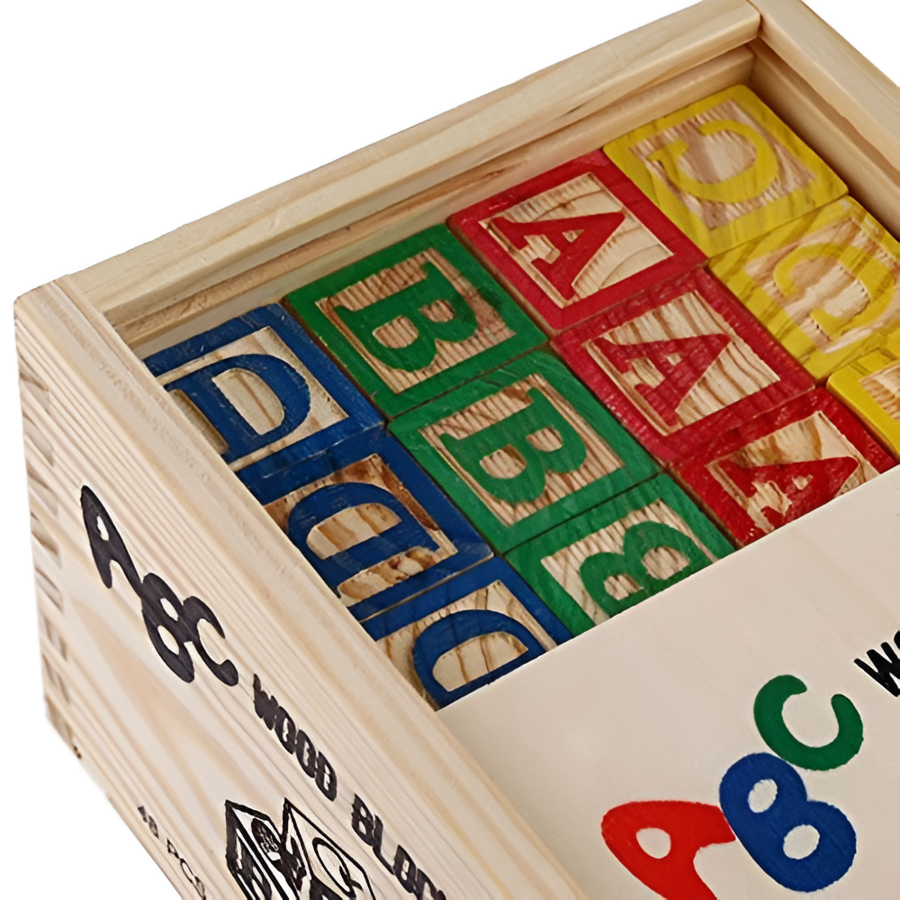 Beliebte Montessori ABC Bauklötze aus Holz