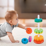 Spielturm für Kinder mit Regenbogen-Design