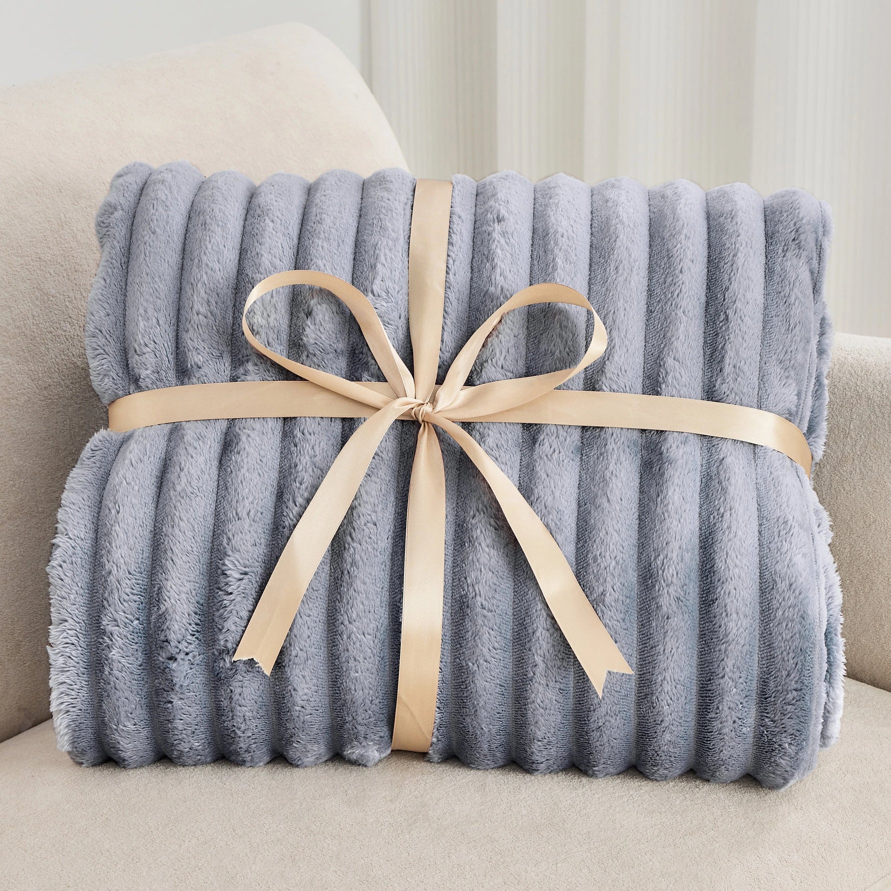 Superweiche Fleece-Decke – Gemütlich, Leicht & Warm für Jede Jahreszeit