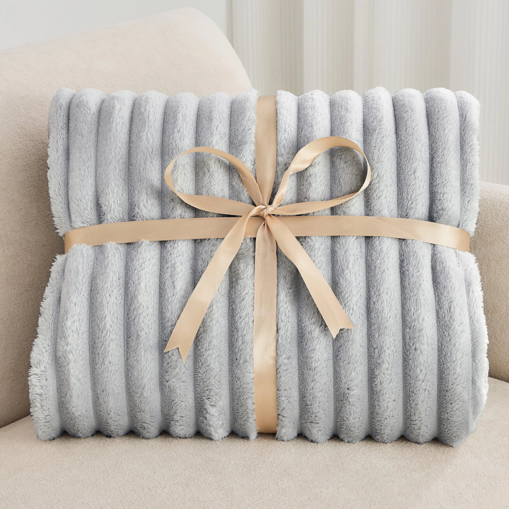 Superweiche Fleece-Decke – Gemütlich, Leicht & Warm für Jede Jahreszeit