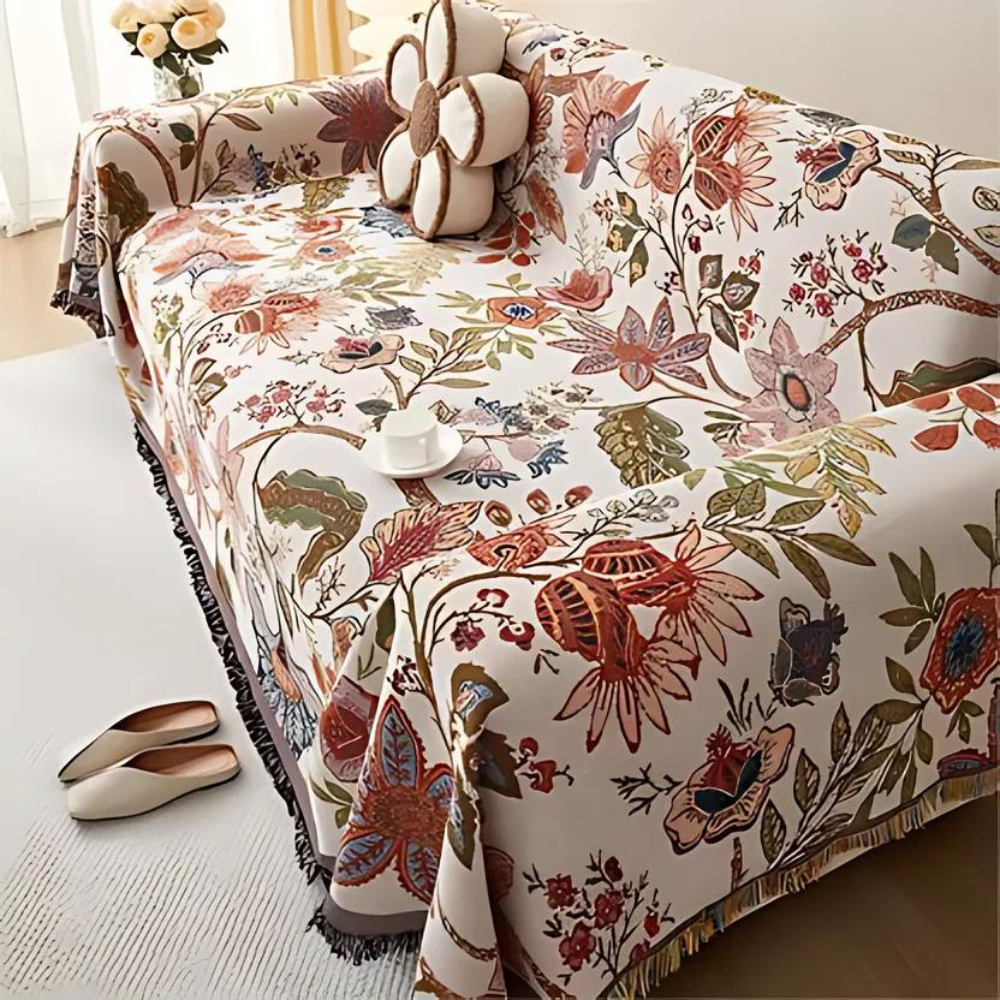 Elegant Blanket with Floral Design and Rustic Fringes