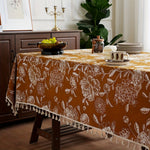 Blütenzauber | Elegante Tischdecke mit Quasten für jeden Anlass