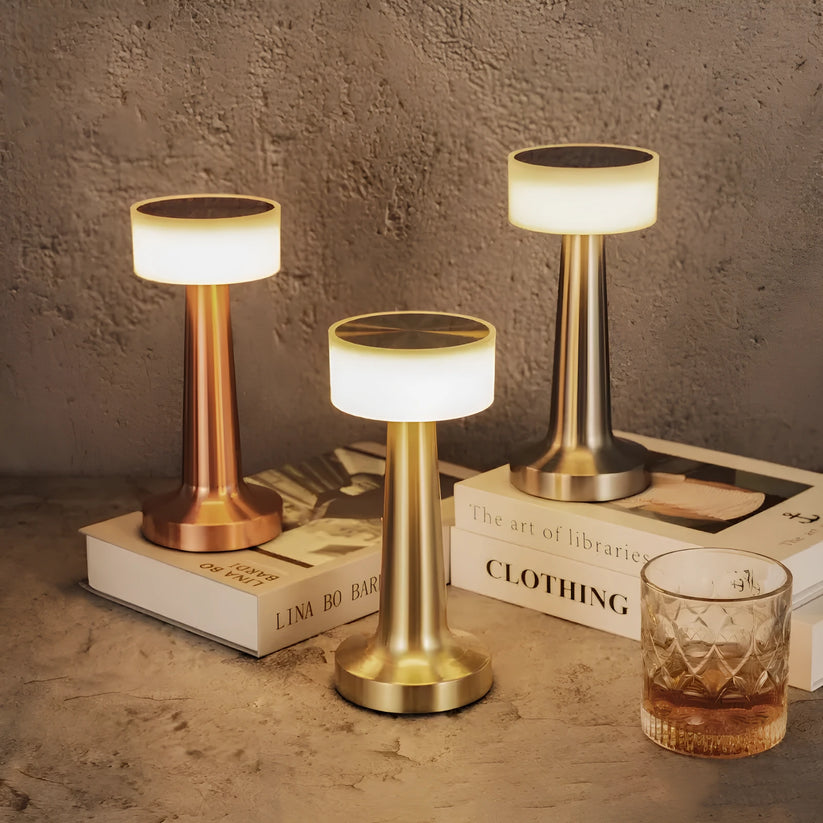 BrassGlow – Tischlampe für Restaurants und Bars
