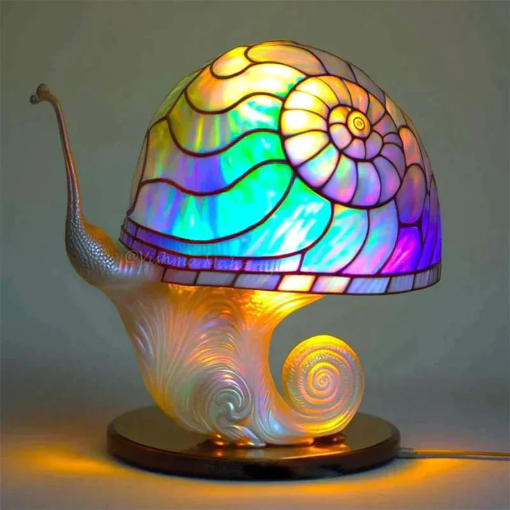 Fantasievolle Tischlampe aus Kunstglas für stimmungsvolle Akzente