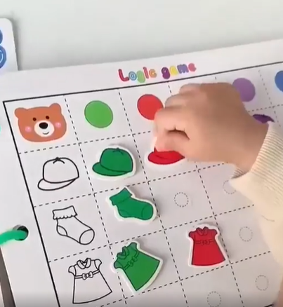 Klettbuch für Kinder – Interaktives Lernspielzeug