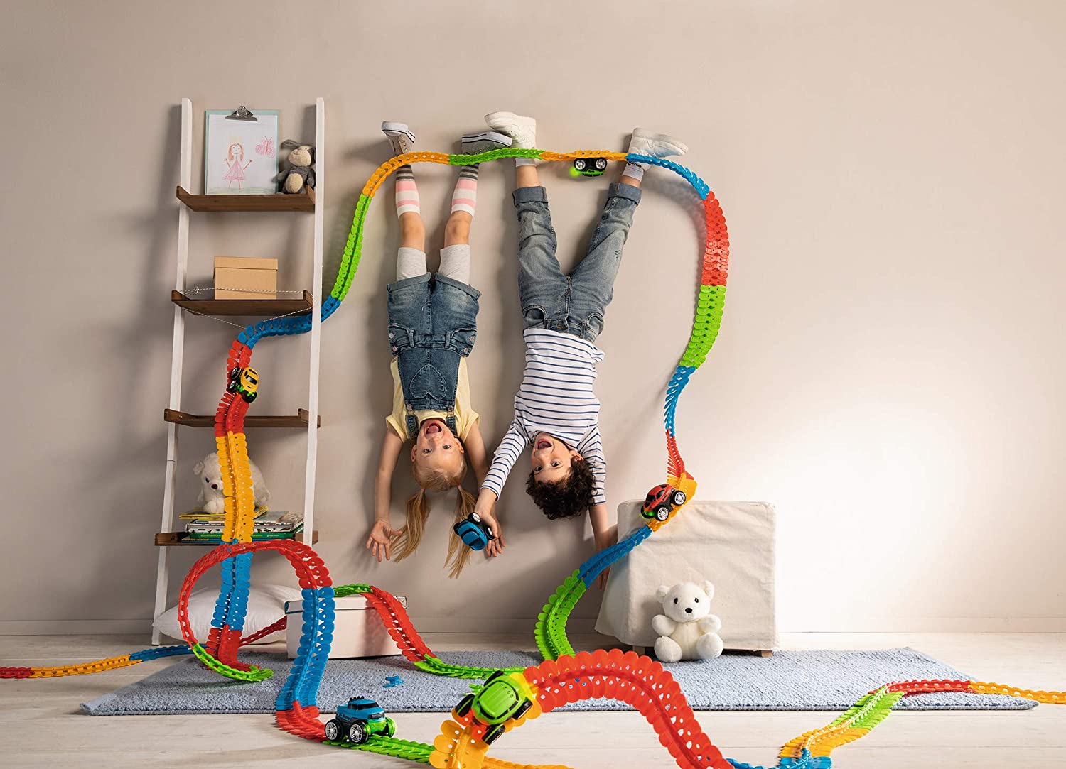 Fantasievolle Rennbahn | Kreativität fördern - Flexible Strecke