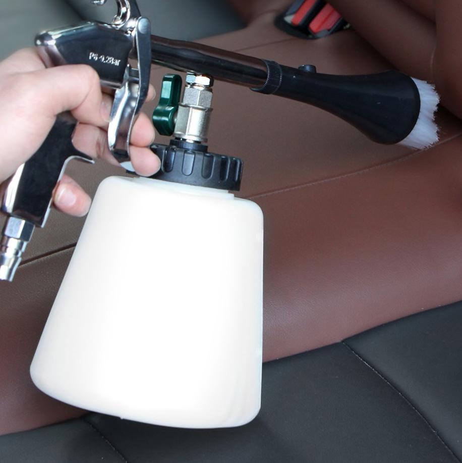 Effizientes Hochdruckreiniger-Set für Ihr Auto
