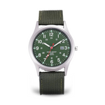 Elegante Armbanduhr im Militärstil